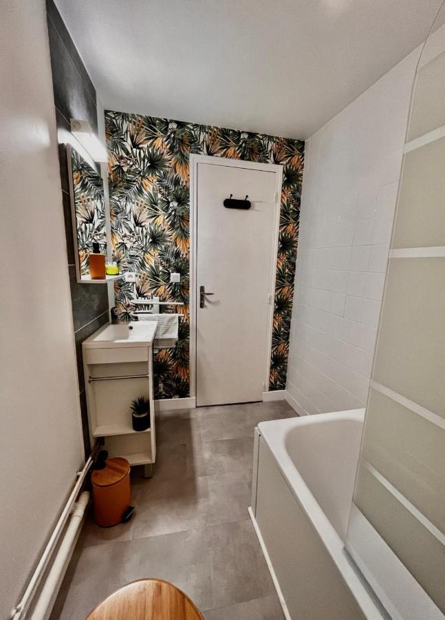 Апартаменты Charmant Studio En Plein Centre Ville De Шартр Экстерьер фото